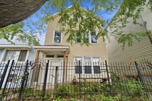 4851 S Wood Street, Chicago, IL, 60609 | Card Image