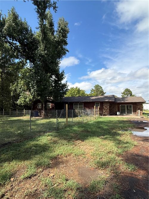 19717 State Highway 154, Dardanelle, AR, 72834-7791 | Card Image