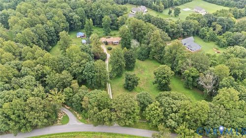 1850 Hawk Town Rd, Maidens, VA, 23102-2322 | Card Image