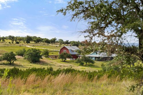 328 Cedar Mountain Dr, Marble Falls, TX, 78654-2194 | Card Image