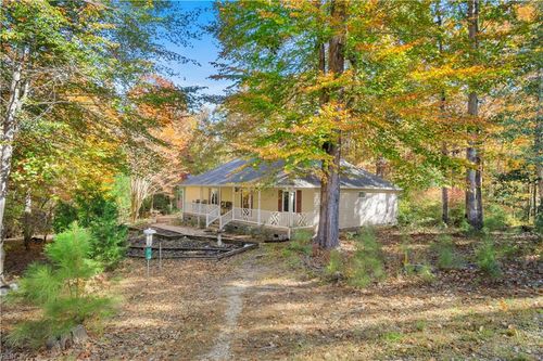 15830 New Kent Hwy, Lanexa, VA, 23089-5152 | Card Image