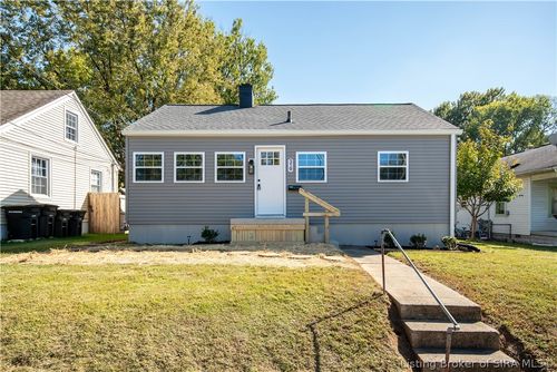 319 E Charlestown Avenue, Jeffersonville, IN, 47130 | Card Image