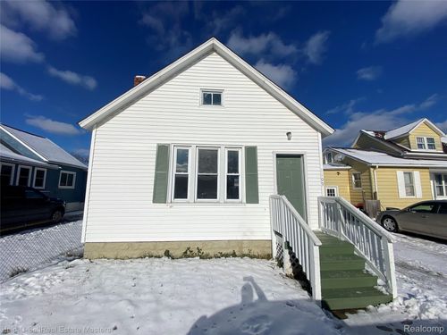 1109 Wells St, Port Huron, MI, 48060-4448 | Card Image