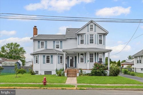 119 Elm Ave, BURLINGTON, NJ, 08016-2404 | Card Image