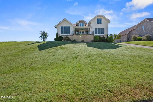 225 Forest Ln N, Blountville, TN, 37617-6461 | Card Image