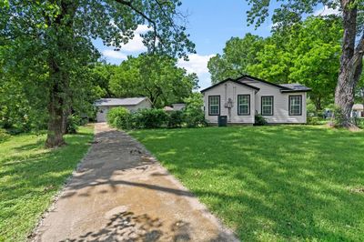 View of front of property with a front lawn | Image 3