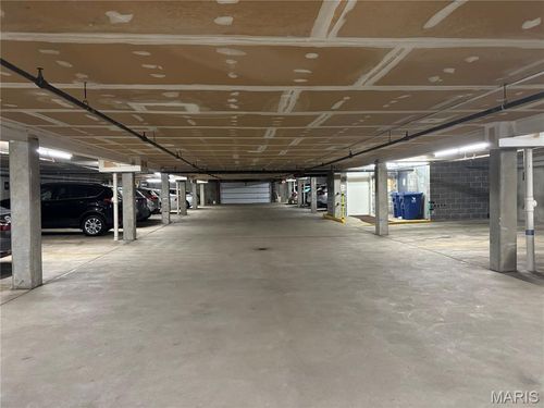 107-5375 N Kenrick Parke Drive, St Louis, MO, 63119 | Card Image