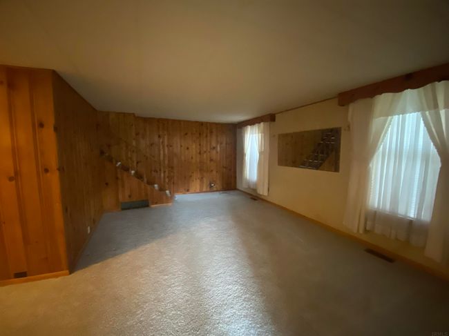 111 W 3 Rd St, House other with 3 bedrooms, 2 bathrooms and null parking in Rochester IN | Image 9