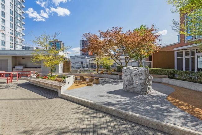 208 - 150 W 15 Th Street, Condo with 1 bedrooms, 1 bathrooms and 1 parking in North Vancouver BC | Image 23