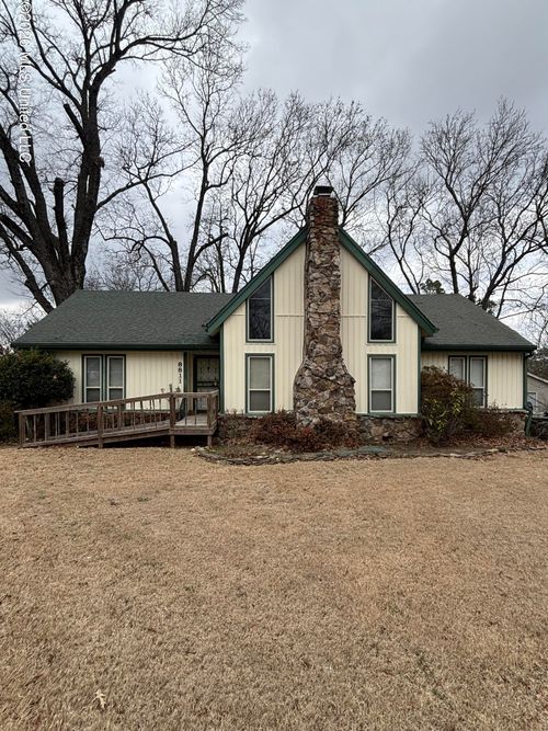 8811 Cypress Cv, Southaven, MS, 38671-2719 | Card Image