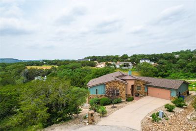 Loacated at the end of a quiet cul-de-sac, this home give you privacy. | Image 1