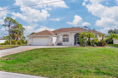 855 Boundary Boulevard, House other with 3 bedrooms, 3 bathrooms and null parking in Rotonda West FL | Image 1