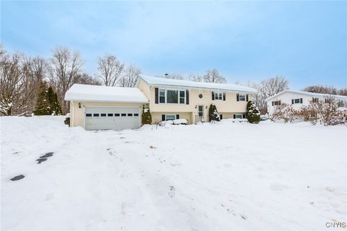 112 Northwood Cir, Rome, NY, 13440-0704 | Card Image