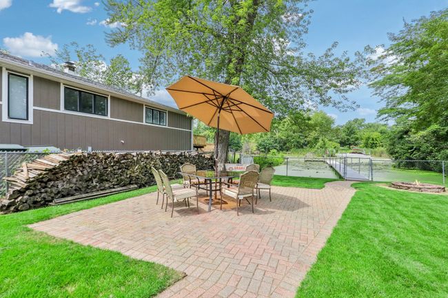 38332 N 8 Th St, House other with 3 bedrooms, 2 bathrooms and 2 parking in Spring Grove IL | Image 20