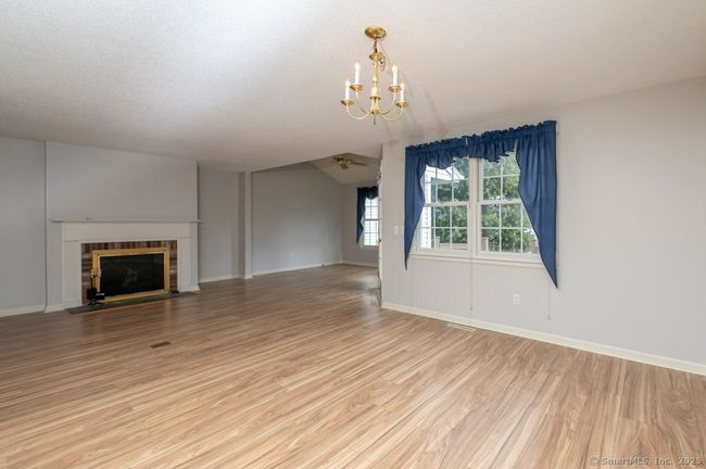 44 - 44 Dunham St, Condo with 2 bedrooms, 3 bathrooms and null parking in Wethersfield CT | Image 19