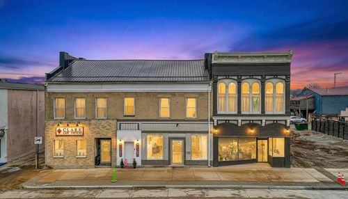 213 E Main St, Jackson, OH, 45640-1715 | Card Image