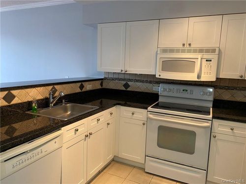 apt-617-300 Mamaroneck Ave, White Plains, NY, 10605-6414 | Card Image