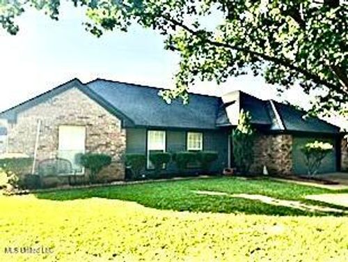 212 Shadow Creek Dr, Florence, MS, 39073-8100 | Card Image