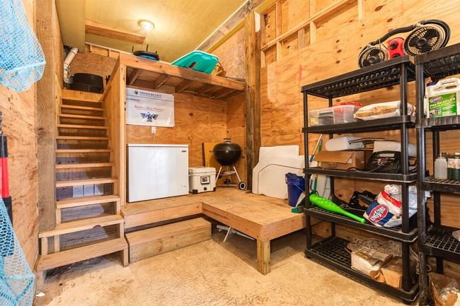 247 Schooner Dr, House other with 3 bedrooms, 2 bathrooms and 5 parking in Freeport TX | Image 38