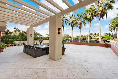 apt-102-765 Crandon Blvd, Key Biscayne, FL, 33149-2567 | Card Image