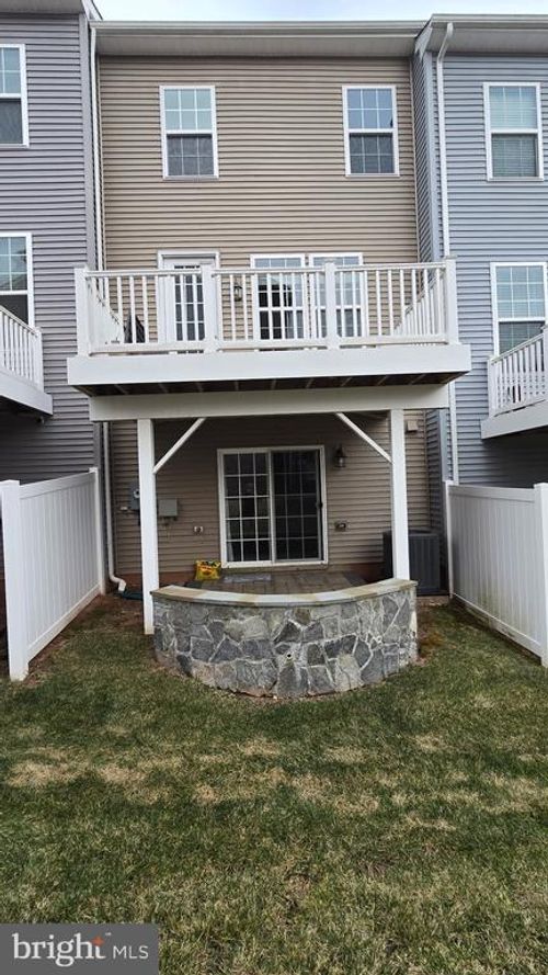 8754 Elsing Green Dr, MANASSAS, VA, 20112-2454 | Card Image