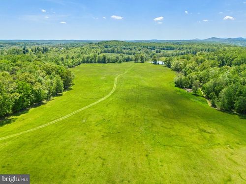  Hawthorne Farm Rd, ORLEAN, VA,  | Card Image