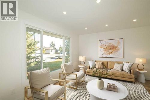 35 Cole St, Red Deer, AB, T4P2E5 | Card Image