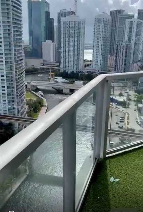apt-2705-185 Sw 7th St, Miami, FL, 33130-2977 | Card Image