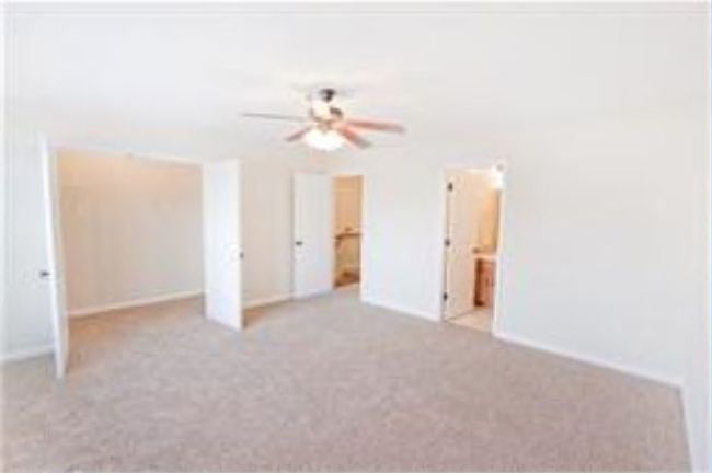 APT-23 - 770 Needmore Rd, Townhouse with 3 bedrooms, 3 bathrooms and 3 parking in Clarksville TN | Image 4