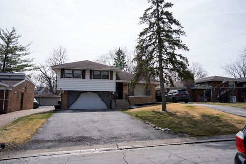 3009 Longfellow Ave, Hazel Crest, IL, 60429-1717 | Card Image