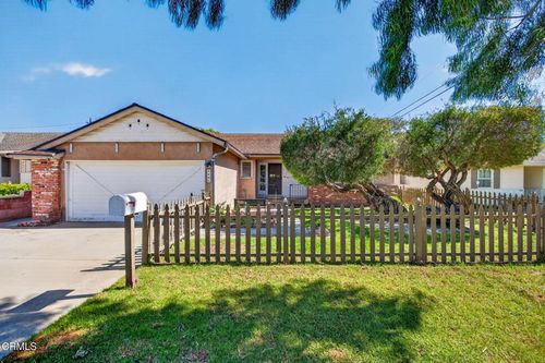 4628 Varsity Street, Ventura, CA, 93003 | Card Image