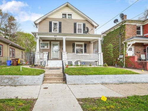 211 Adams, Rockford, IL, 61107 | Card Image