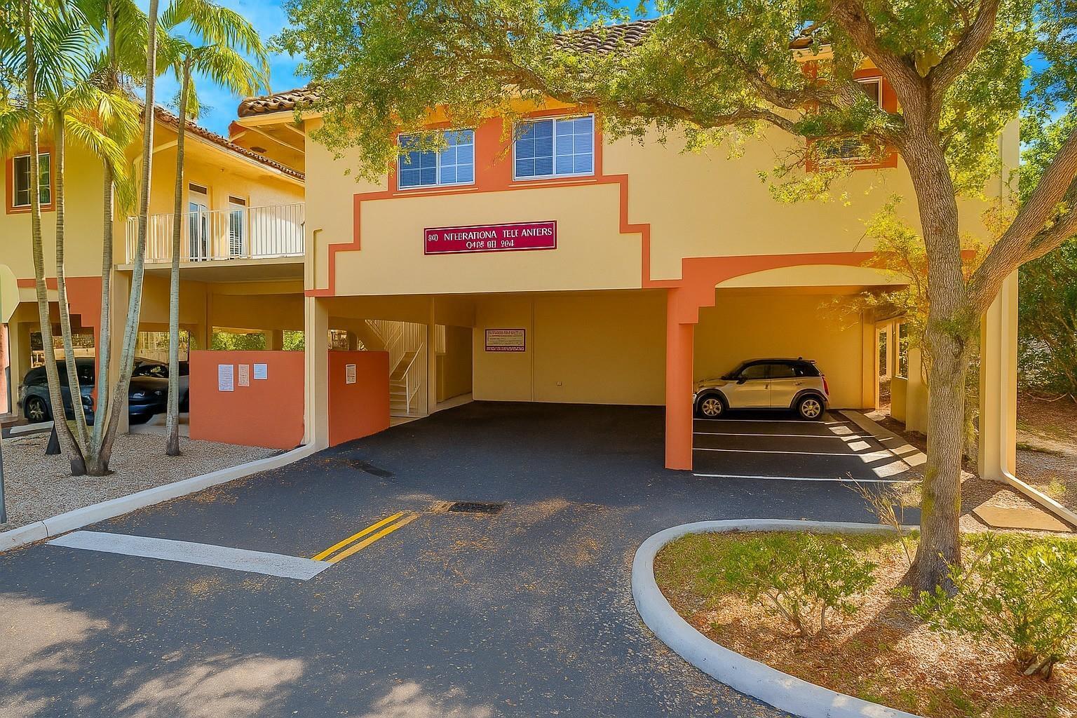 Commercial Sale in Davie
