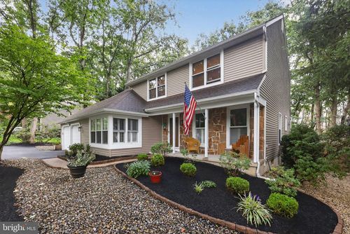18 Tenby Chase Dr, VOORHEES, NJ, 08043-2958 | Card Image
