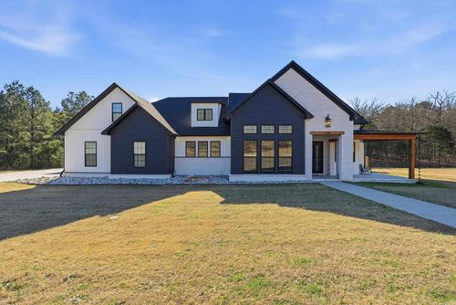 1708 E Holloway, Morrilton, AR, 72110-9421 | Card Image