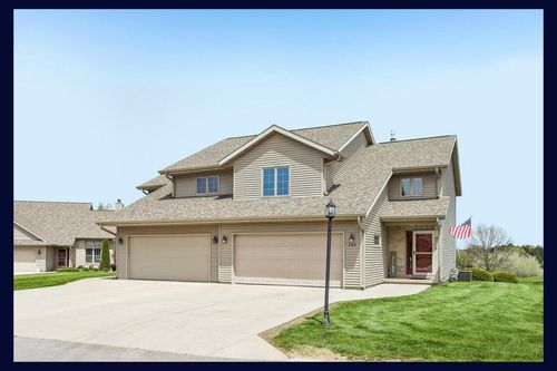 10b-W5572 County Road Cw, Watertown, WI, 53098-4567 | Card Image