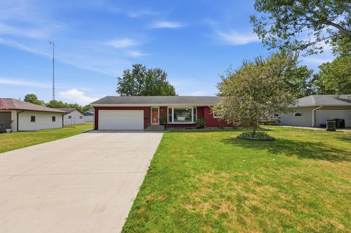 1008 1st St S, Cold Spring, MN, 56320-2110 | Card Image
