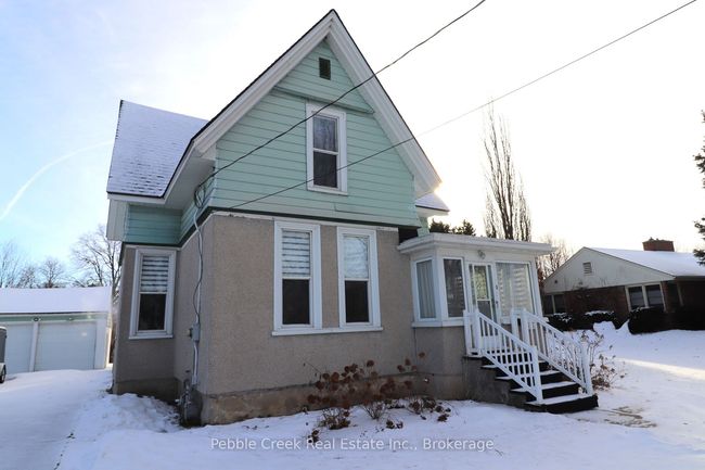 111 St Georges Cres, Home with 2 bedrooms, 2 bathrooms and 6 parking in Goderich ON | Image 28