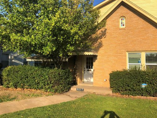 3217 Rogers Ave, Fort Worth, TX, 76109-2259 | Card Image