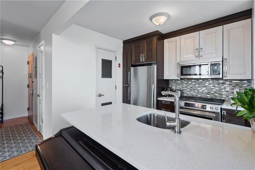 3-129 W End Ave, Brooklyn, NY, 11235-8716 | Card Image