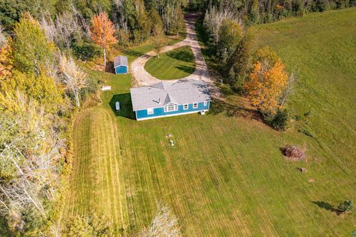 3126 Beyer Rd, Duluth, MN, 55804-3014 | Card Image