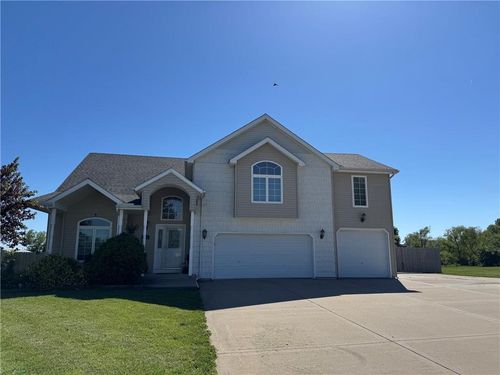 7086 Sw Crystal Ln, Trimble, MO, 64492-9243 | Card Image