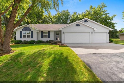 3125 Woodland Reserve Lane, SUAMICO, WI, 54313 | Card Image