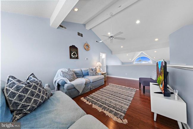 APT-8S - 420 8 Th St, Townhouse with 4 bedrooms, 2 bathrooms and null parking in BEACH HAVEN NJ | Image 36