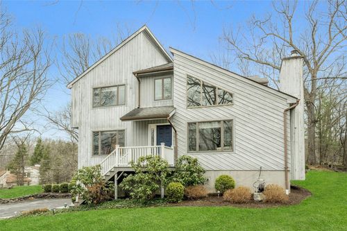 1 Scala Ct, Montrose, NY, 10548-1027 | Card Image