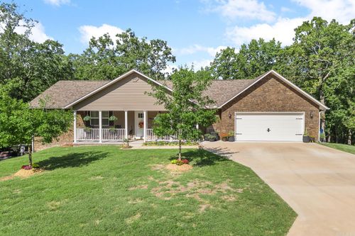 6080 Oak Leaf Dr, Harrison, AR, 72601-1630 | Card Image