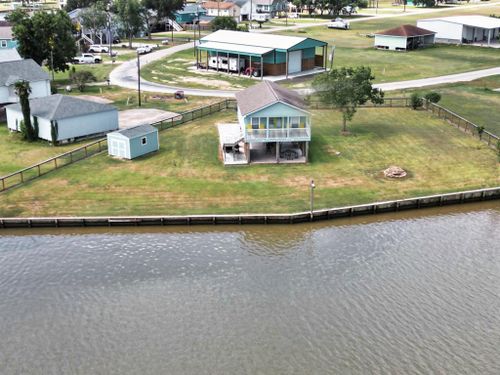 1867 County Road 291, Sargent, TX, 77414-2315 | Card Image