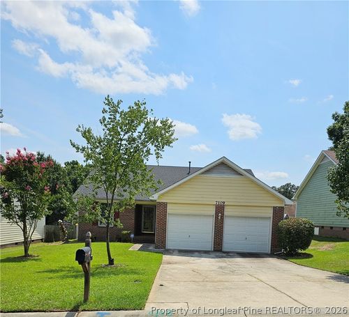 7109 Summerlin Dr, Fayetteville, NC, 28306-8946 | Card Image
