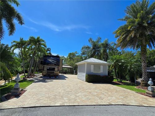5902 Burrwood Ct, FORT MYERS, FL, 33905 | Card Image