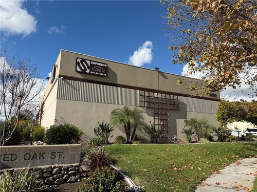 8480 Red Oak St, Rancho Cucamonga, CA, 91730-3815 | Card Image